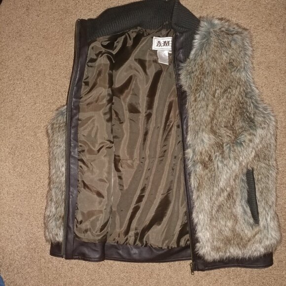 AMX: Brown/Cream Faux Fur Zip-Up Vest - Women's Size Large - NWOT - Picture 5 of 10